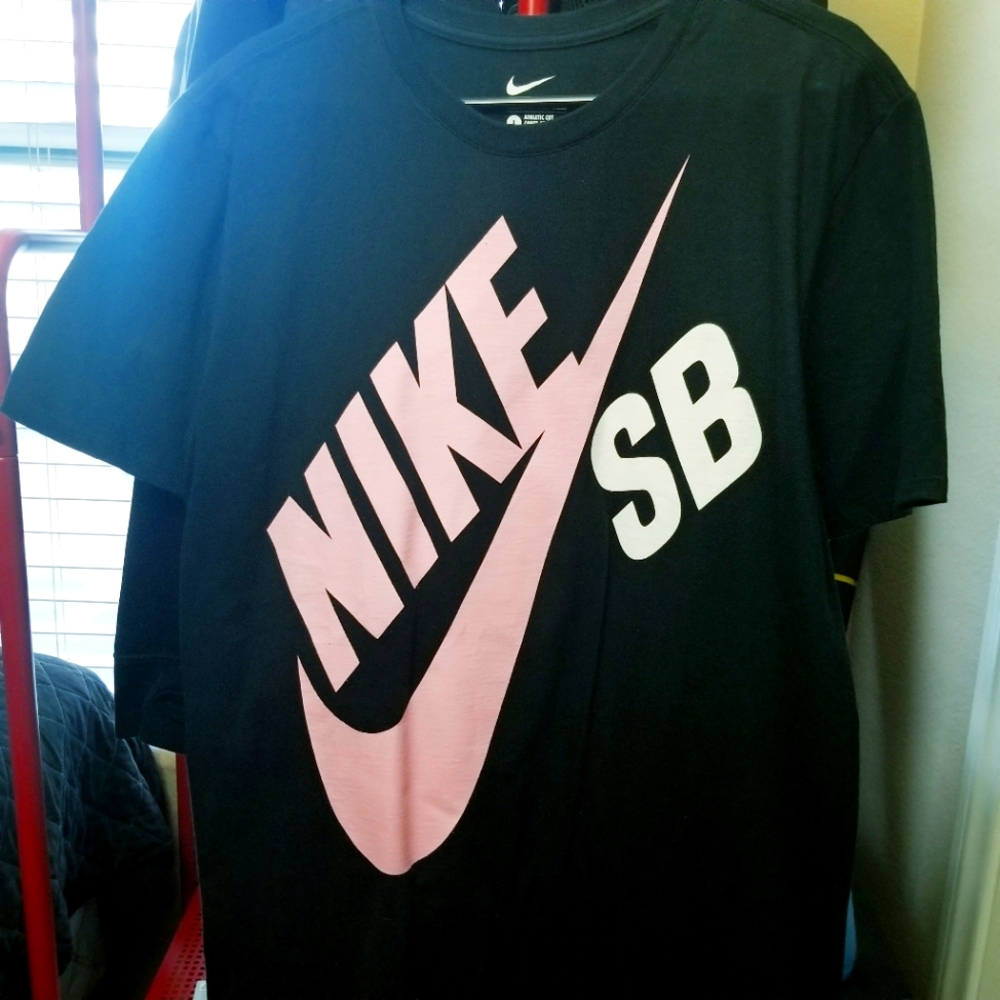 Nike SB t-shirt